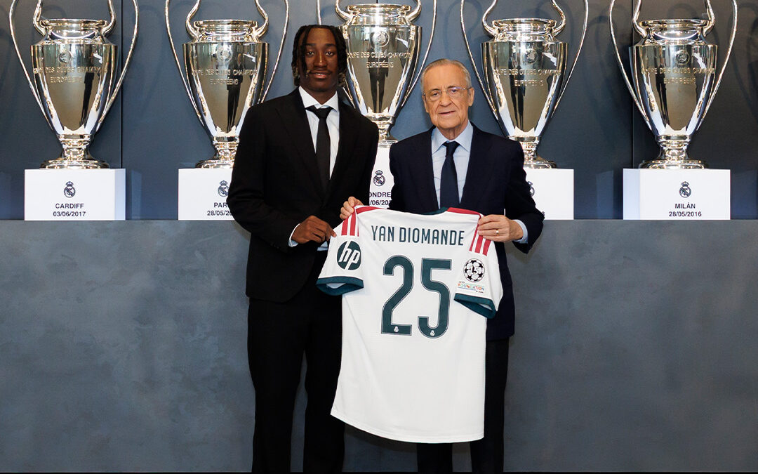 ريال مدريد يقيم حفل استقبال للاعبه الجديد يان ديوماندي