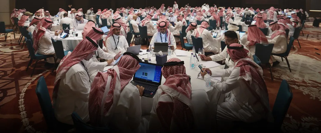 الاتحاد السعودي لكرة القدم يختتم برنامجاً تأهيلياً لـ550 مراقباً في 5 مناطق