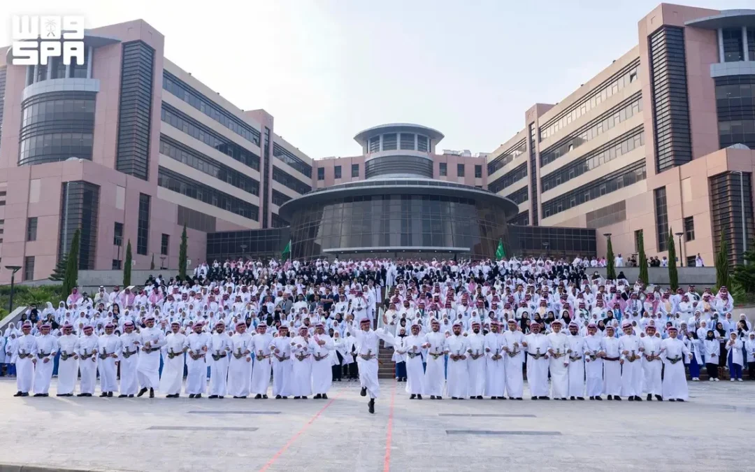 أمير عسير يعلن اعتماد المدينة الطبية بجامعة الملك خالد مدينةً طبية تخصصية لخدمة المناطق الجنوبية