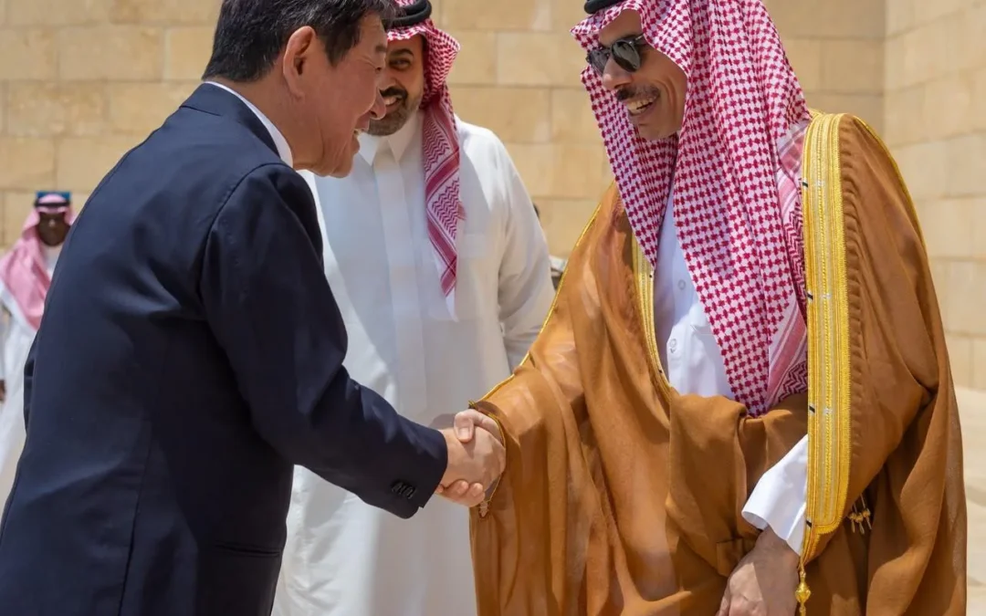 وزير الخارجية ونظيره الياباني يعقدان جلسة الحوار الإستراتيجي الثالثة في الرياض