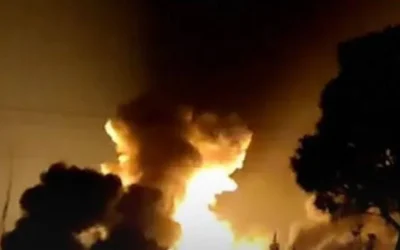 8 غارات صهيونية تستهدف مطار أبو الظهور العسكري في إدلب