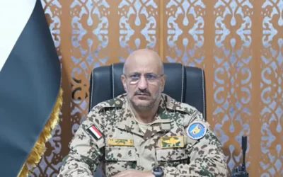 “طارق صالح” يتوعد الحوثيين بمعركة «فاصلة».. 100 هجوم صاروخي ومسيّر وتصعيد على الساحل الغربي