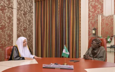 رئيسُ نيجيريا يستقبل أمينَ عام رابطة العالم الإسلامي