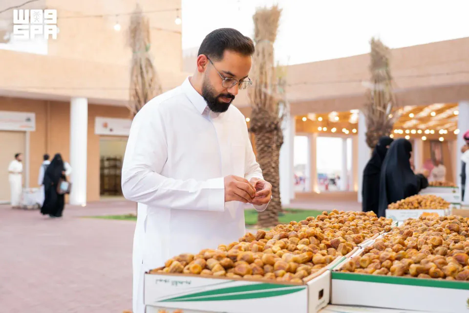 تمور السكري تستحوذ على 70% من مبيعات مهرجان تمور الخبراء في أغسطس