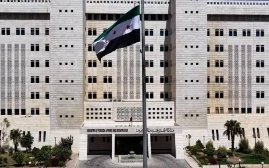 سوريا تدين دخول نتنياهو إلى أراضيها وتطالب بوقف التوغلات الإسرائيلية