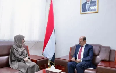 رئيس الحكومة اليمنية: استهداف الحوثيين مكة المكرمة يكشف خطورة المشروع الإيراني